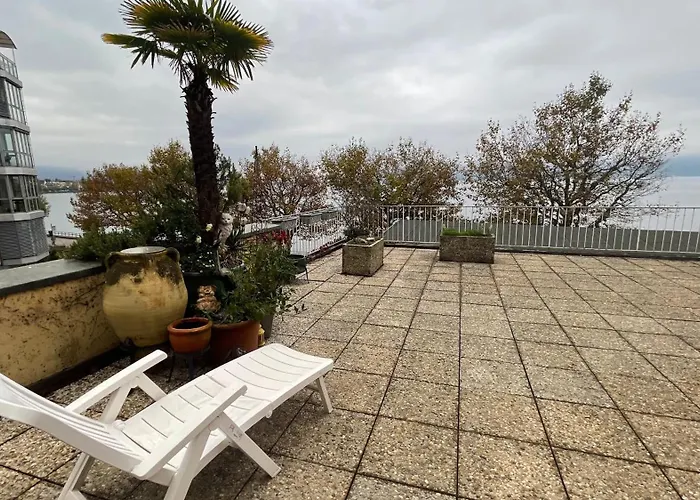 Lakeside-apartment-2 Avec Grande Terrasse Et Vue Panoramique Sur Le