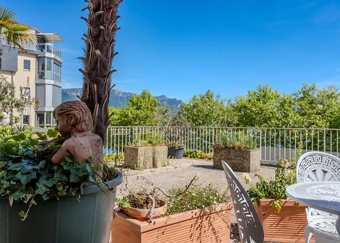 Lakeside-apartment-2 Avec Grande Terrasse Et Vue Panoramique Sur Le 沃韦